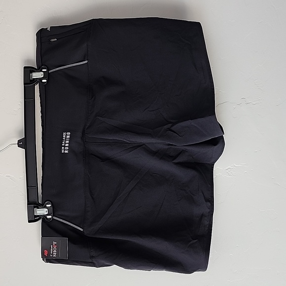 New Balance Women's impact 3 inch running shorts size 2XL - Picture 2 of 15